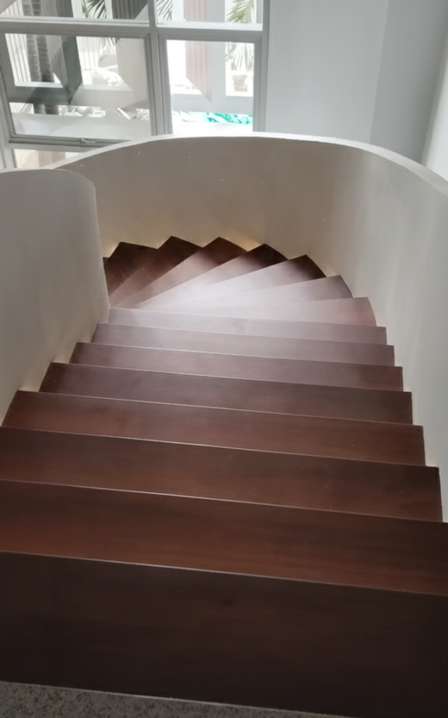 Spesialis Trap Tangga Kayu Solid Jakarta - PK Tunas Kayu Pemasangan trap tangga kayu solid jati merbau minimalis berkualitas di Jakarta.